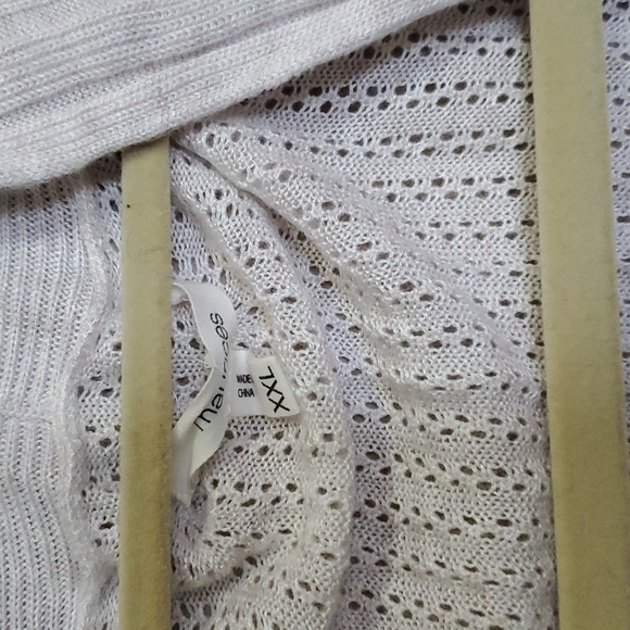 Maurices sweater size xxl - Picture 6 of 6